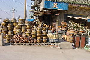 Pottery city of Yixing (China) - Planters and bonsai pots on the street